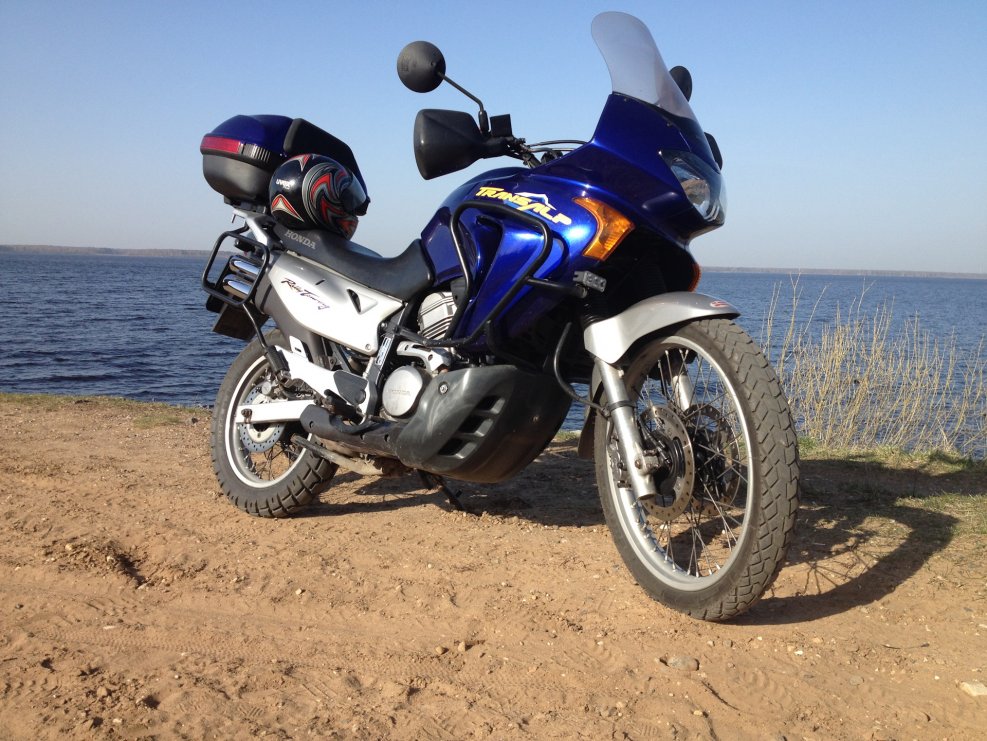 GIVI ветровое стекло Honda 700 Transalp