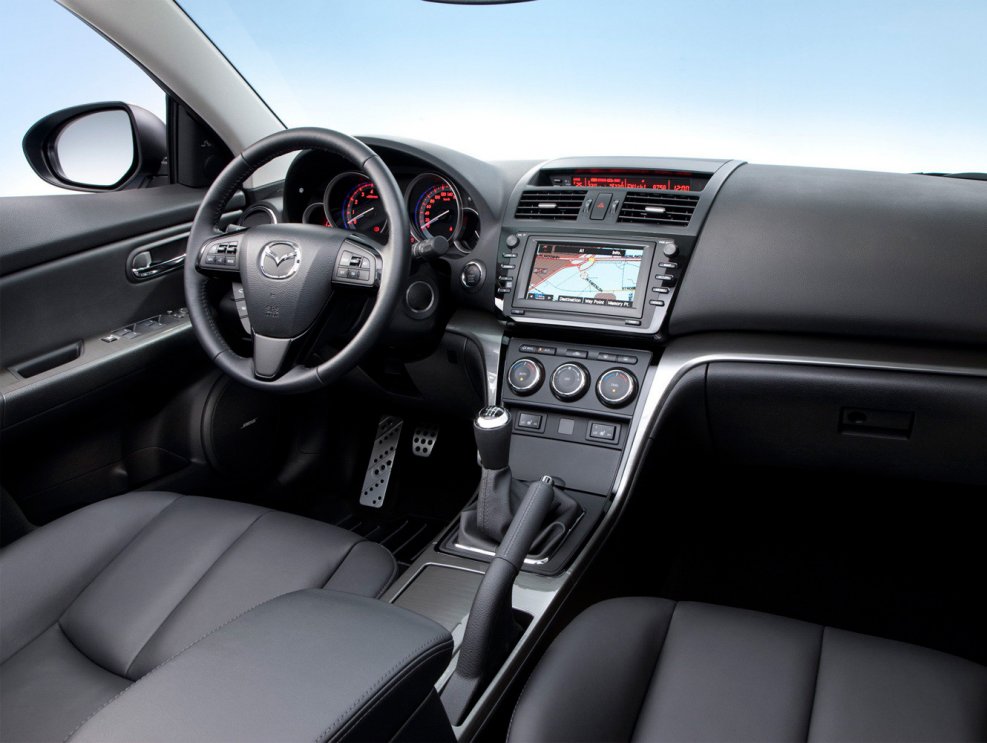 Mazda 6 GH Рестайлинг салон
