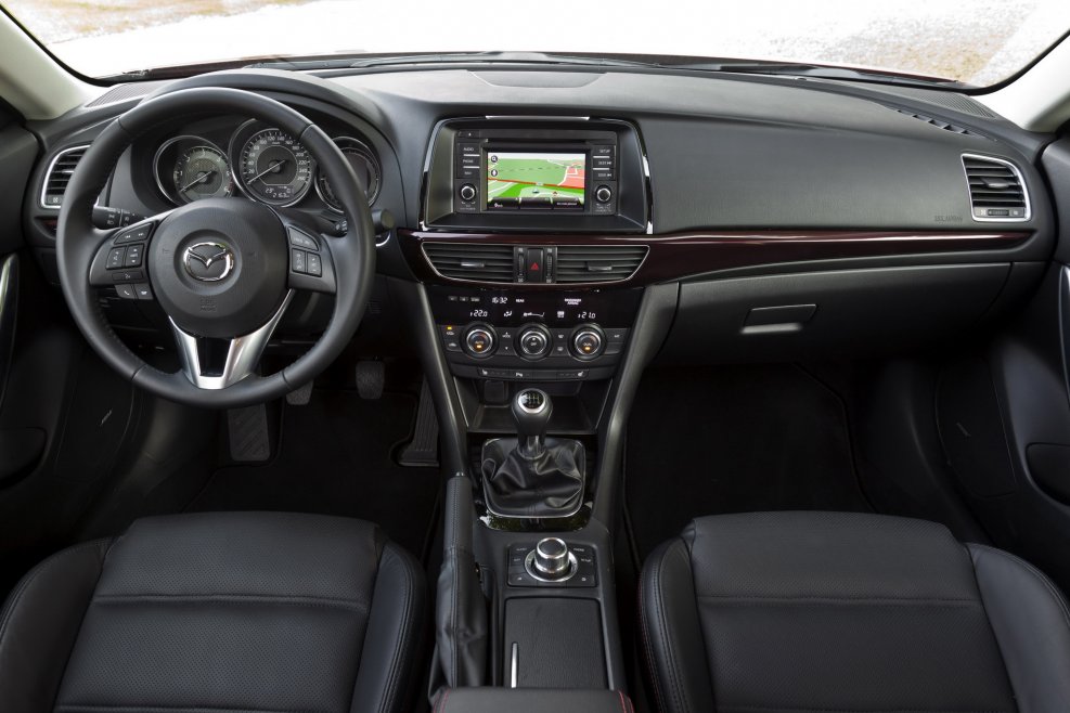 Mazda 6 2014 хэтчбек салон