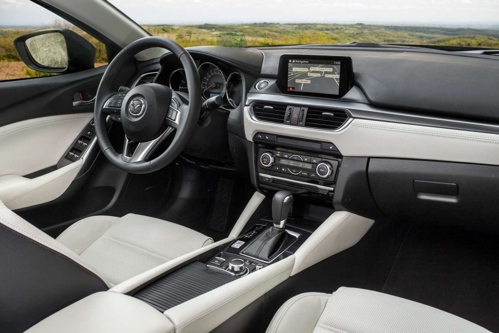 Mazda 6 2015 салон