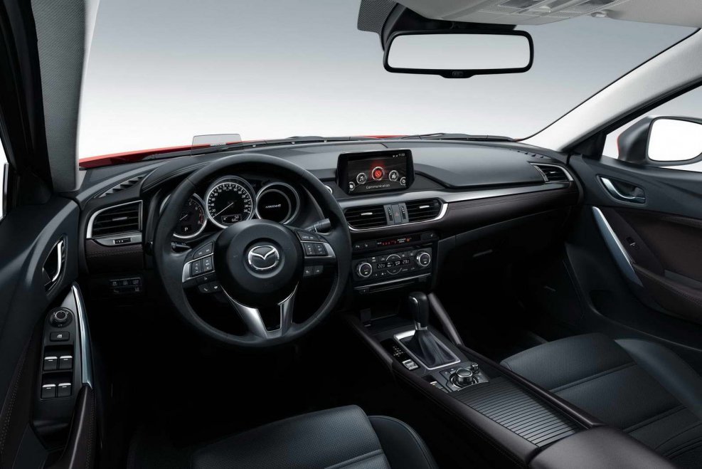 Mazda 6 новая салон