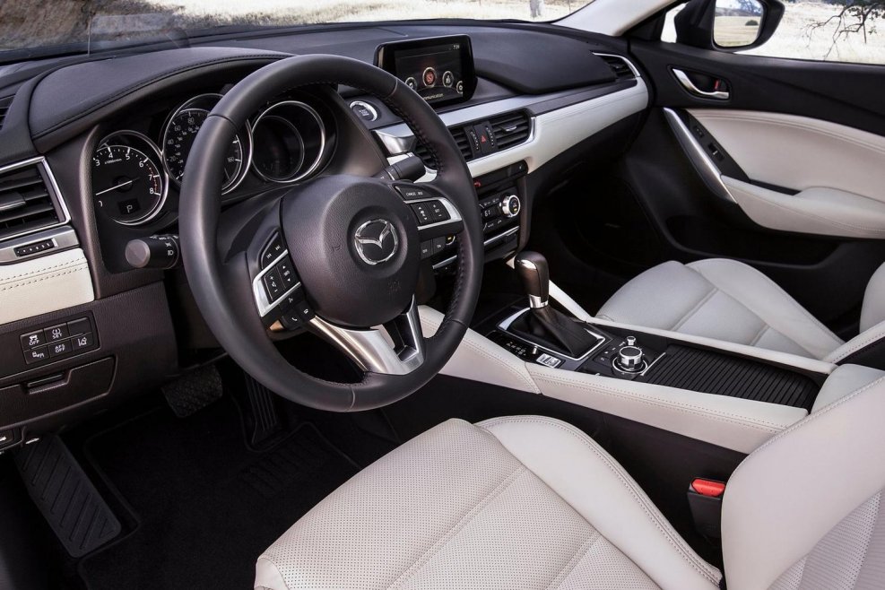Mazda 6 2017 салон