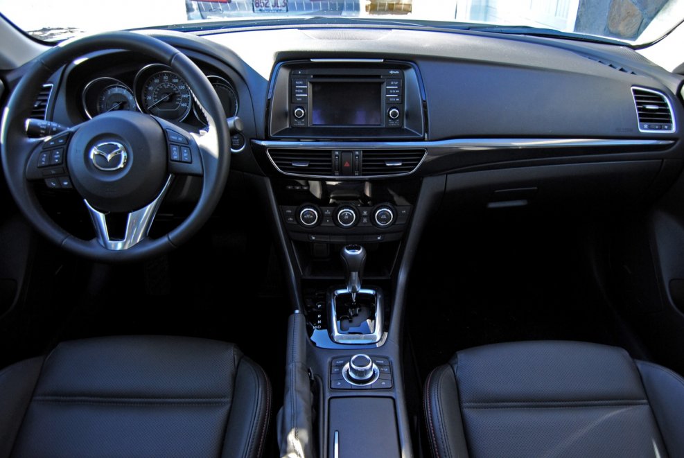 Mazda 6 новая салон