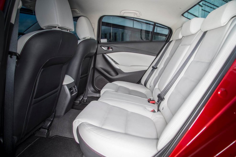 Mazda 6 2015 салон сзади