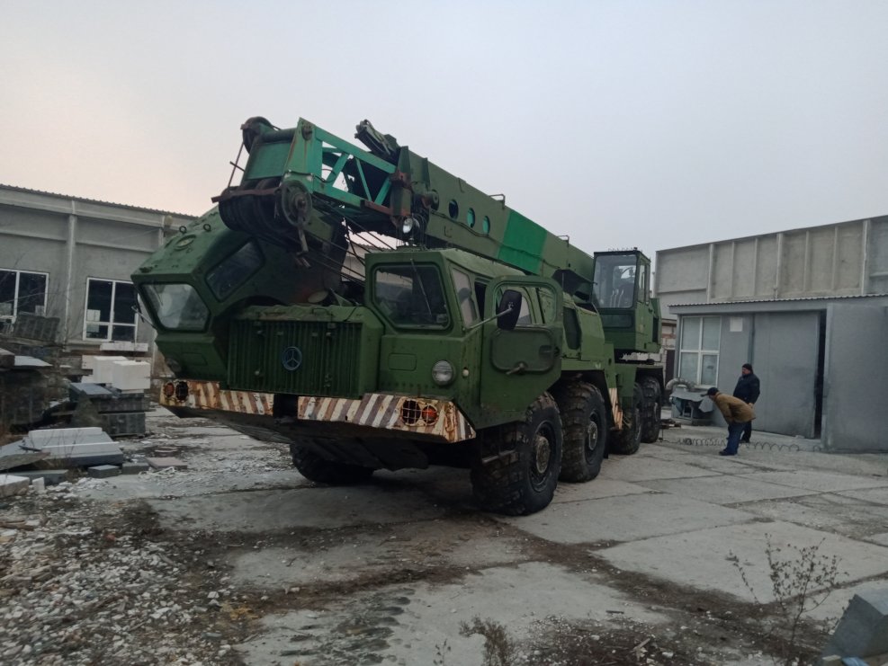 КС-5571 МАЗ-543.