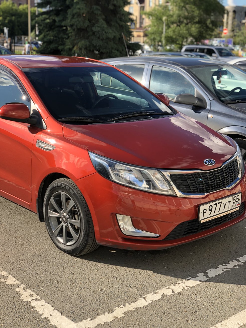 Kia Rio 3 красная