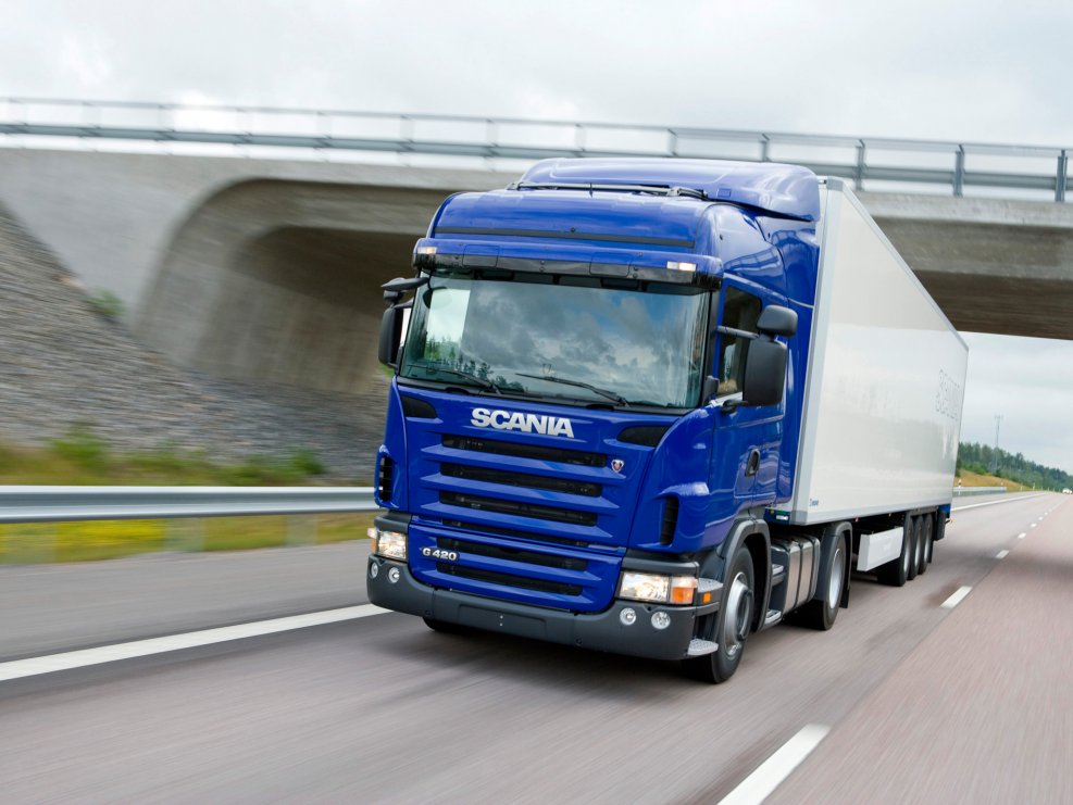 Грузовой тягач седельный Scania g420