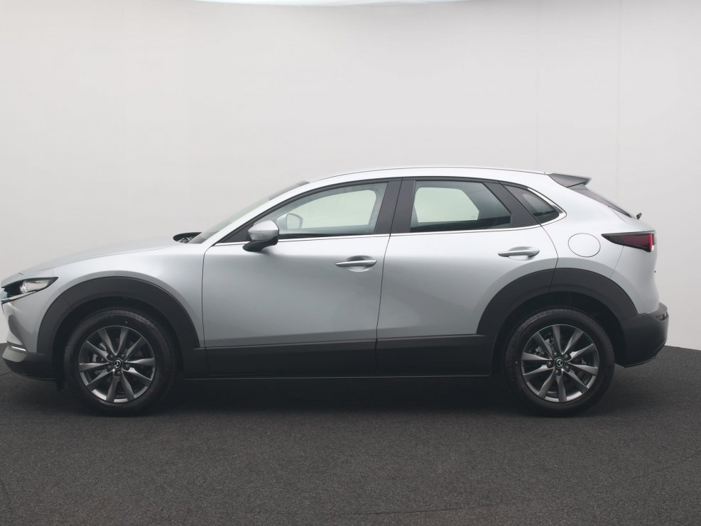 Mazda CX-30 белая