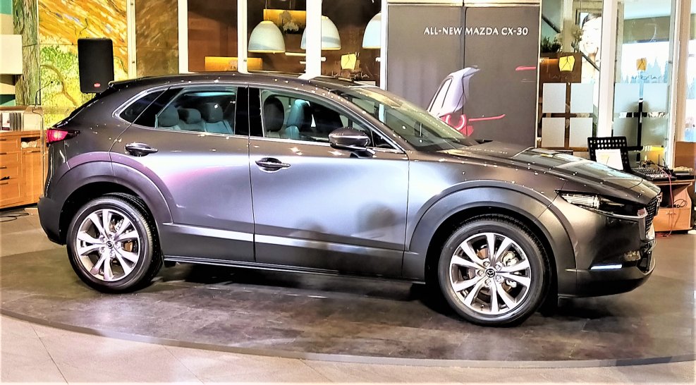 Mazda cx9 металлик цвета