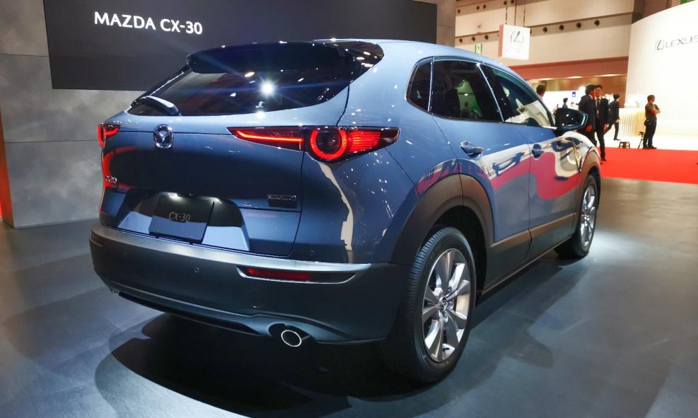 Мазда cx30 Blue