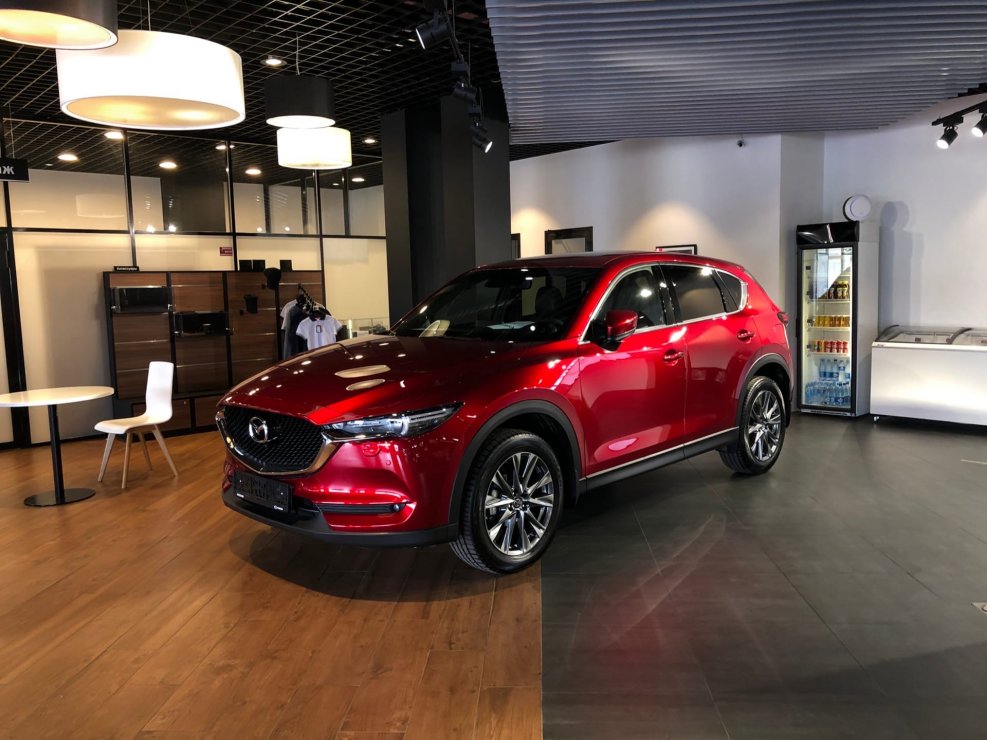 Мазда cx30 черная