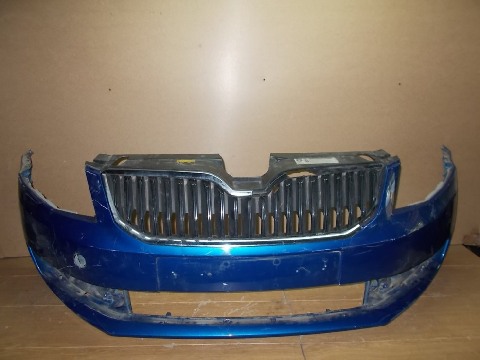 Бампер передний Skoda Octavia a7