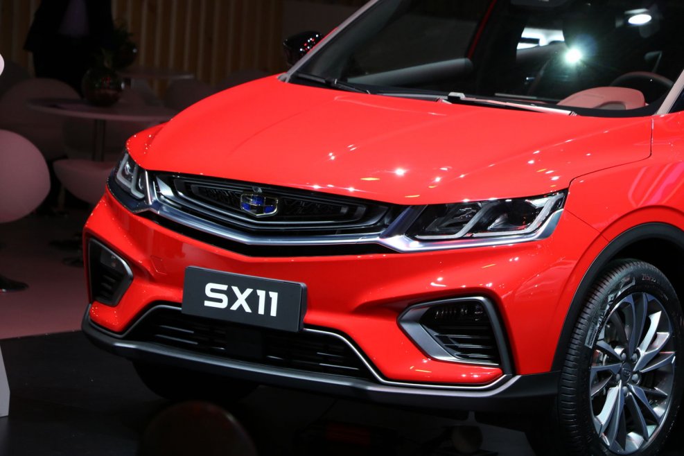 Кроссовер Geely sx11