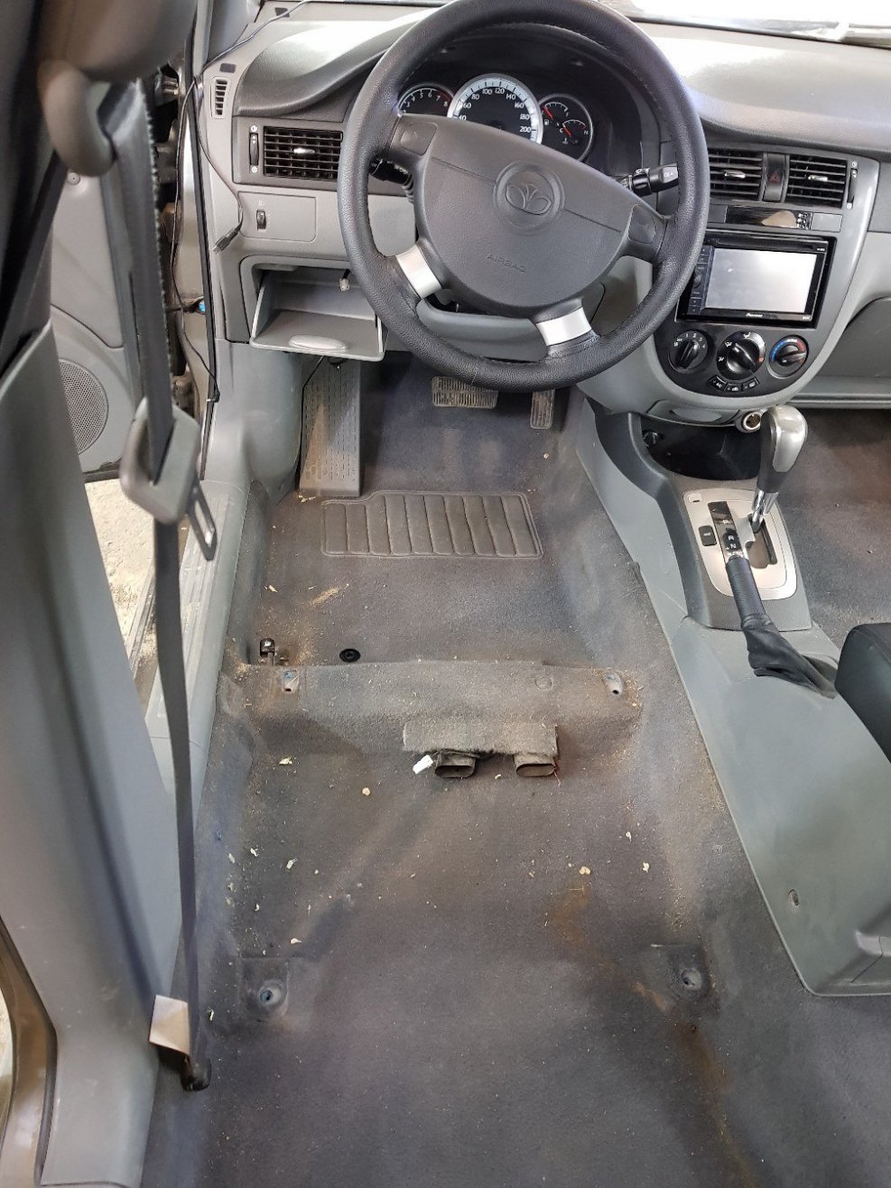 Химчистка автосалона аппарат Джентра