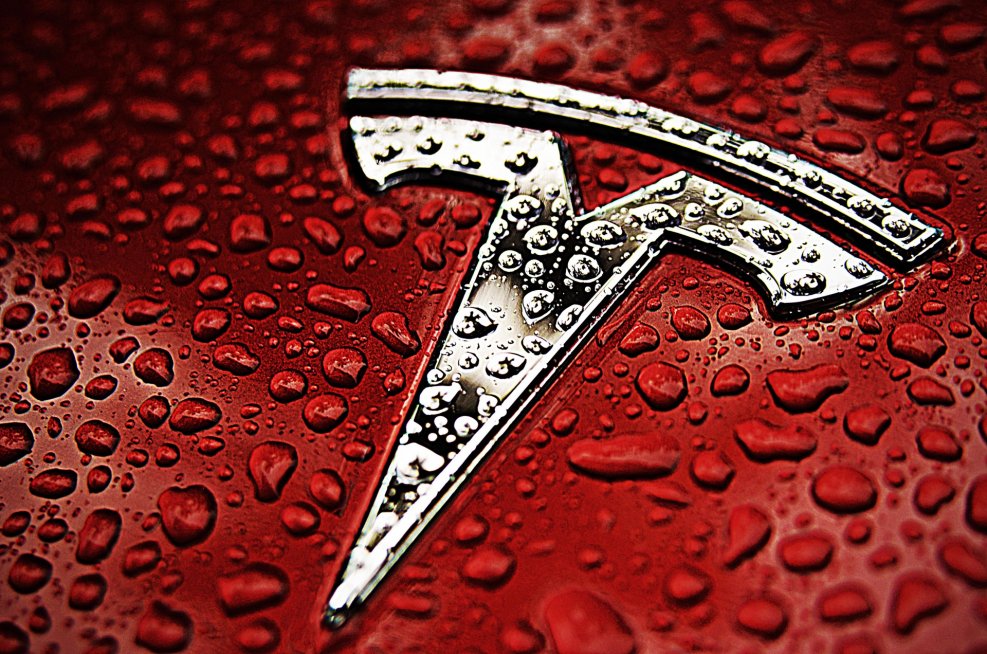 Tesla logo