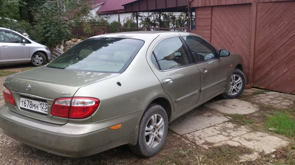 Nissan Bassara 2001