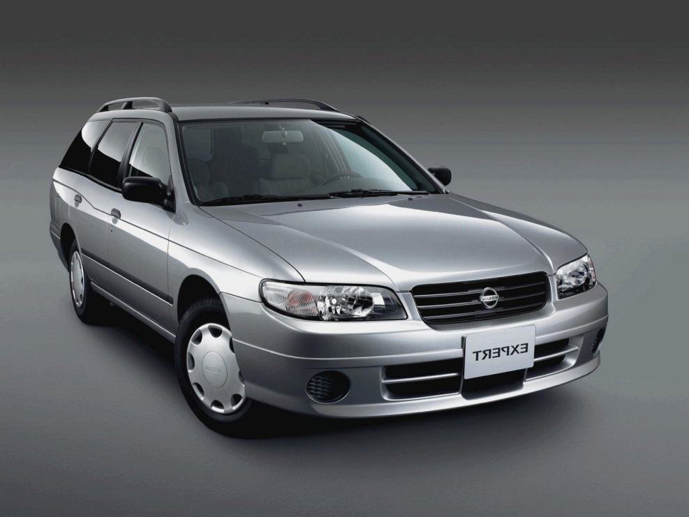 Nissan Skyline 35