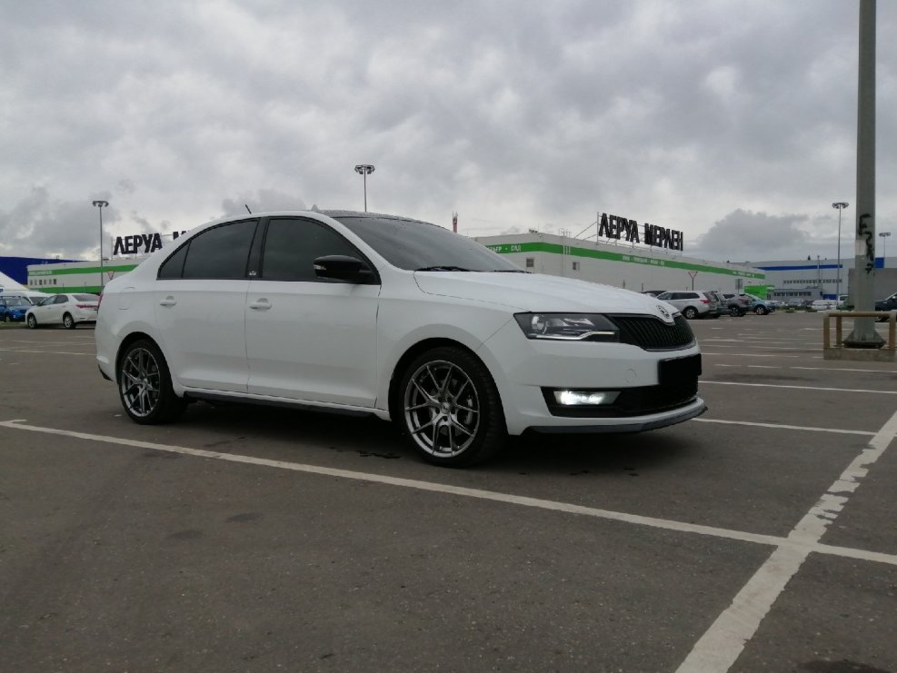 Skoda Rapid 17 Wheels