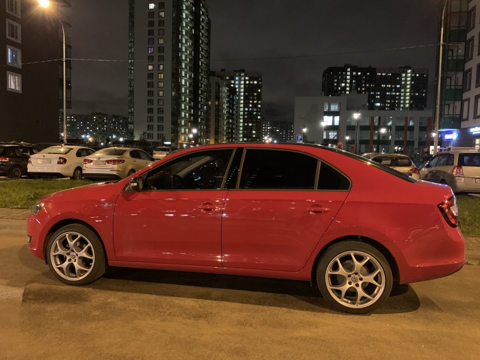 Skoda Rapid r17