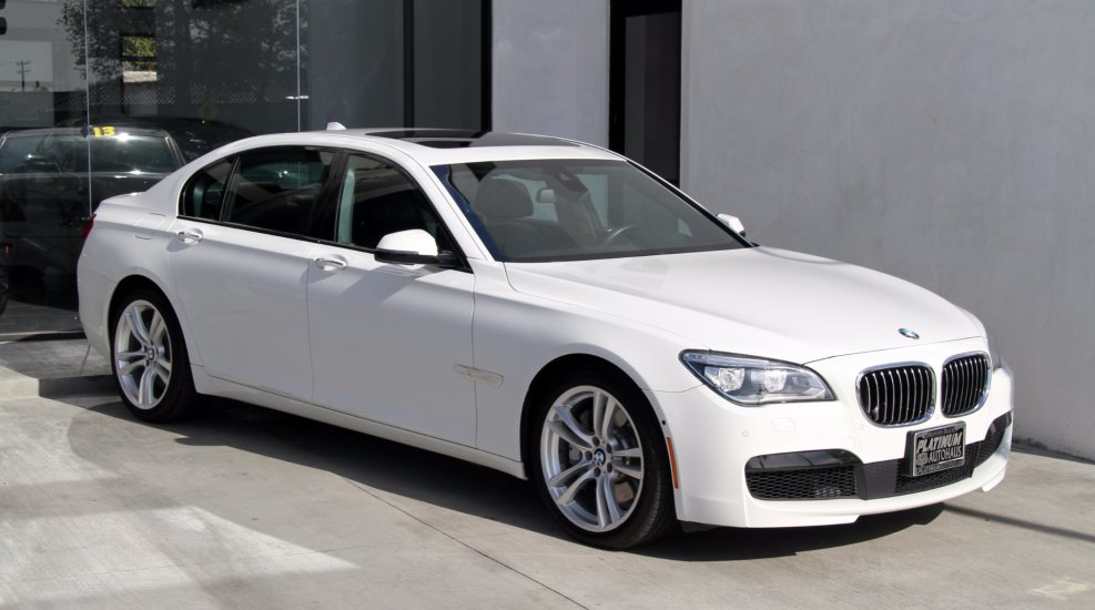БМВ 750 li 2015