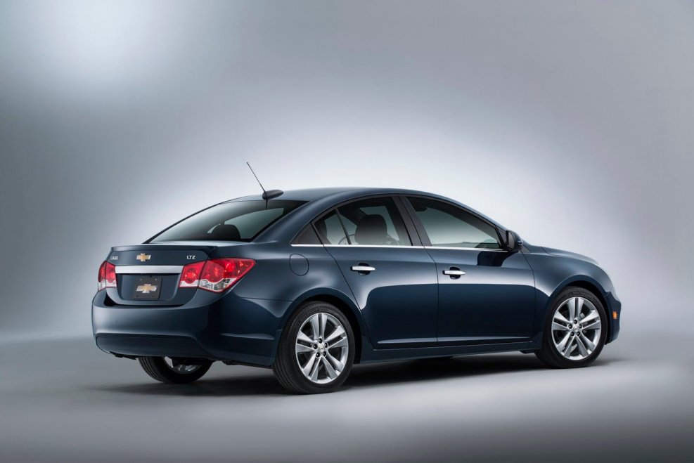 Chevrolet Cruze седан 2015