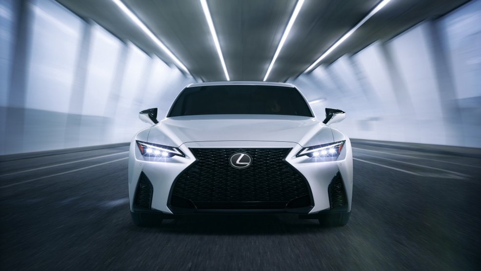 Lexus is 350 2021