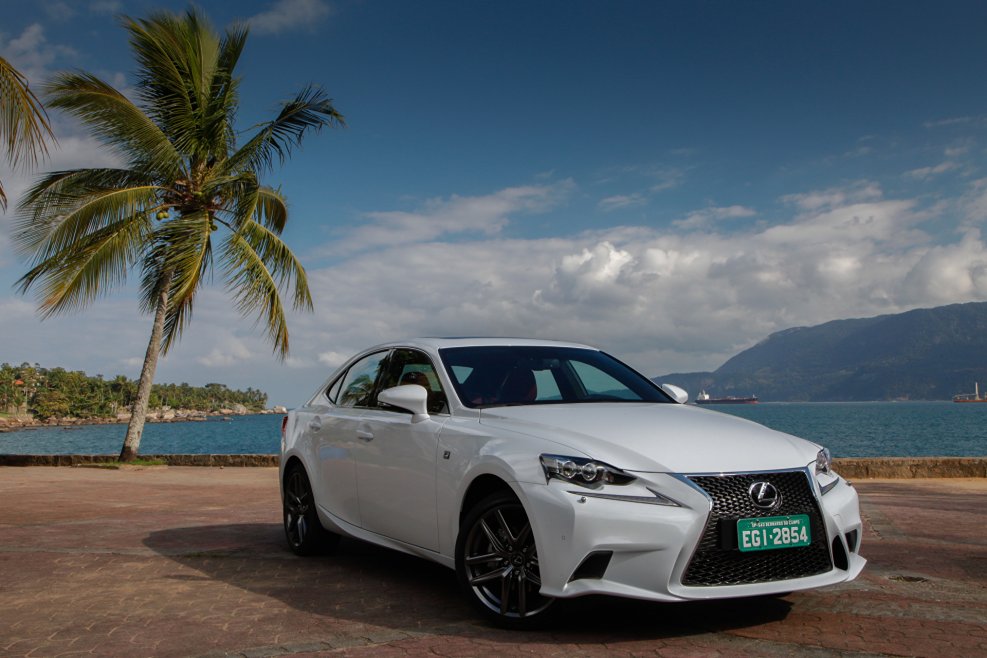 Lexus is 250