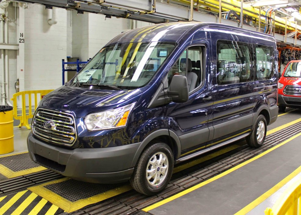 Ford Transit Комби м1