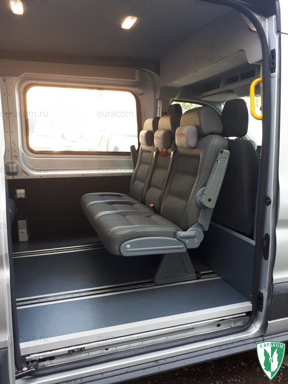 Ford Transit Комби м1