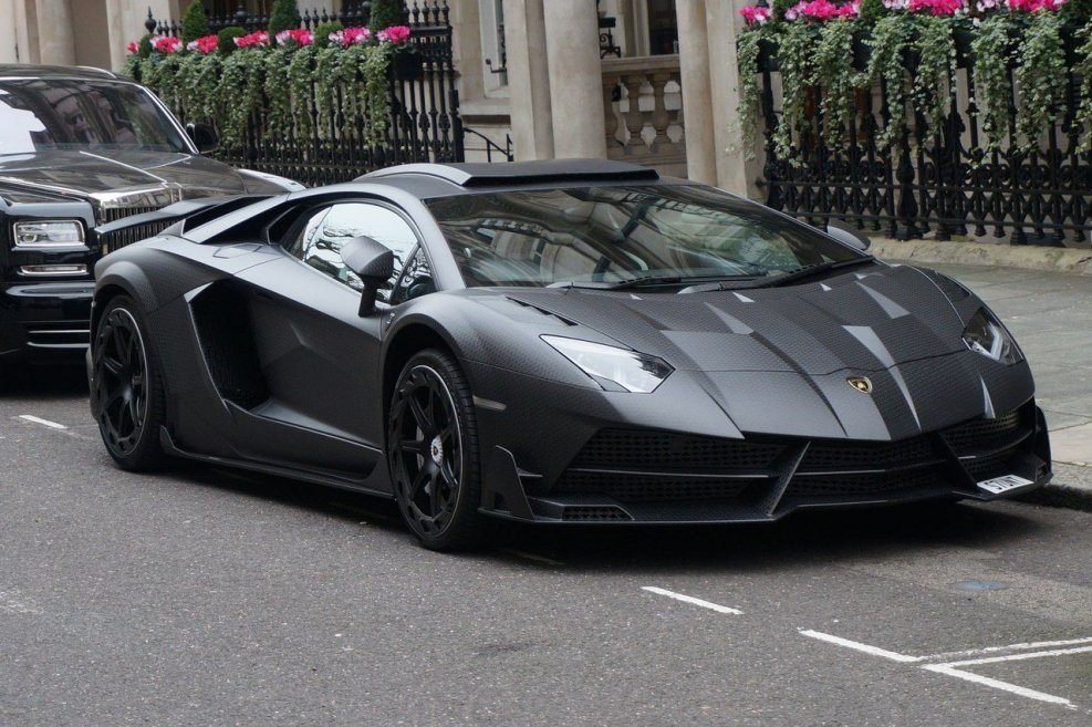 Lamborghini Aventador Mansory