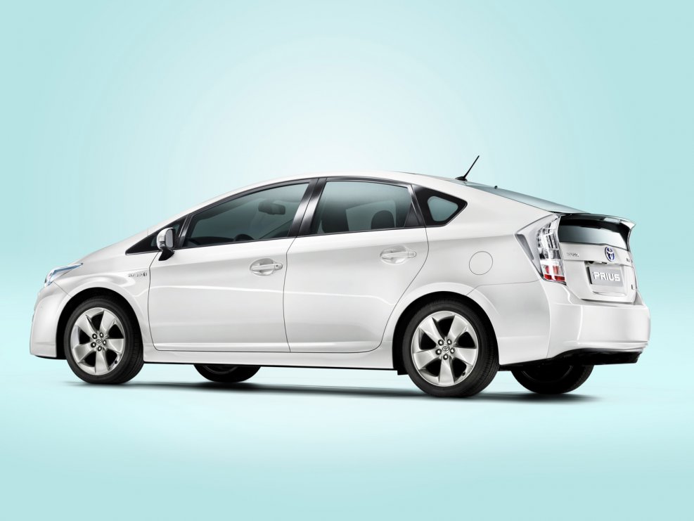 Toyota Prius 2010 хэтчбек