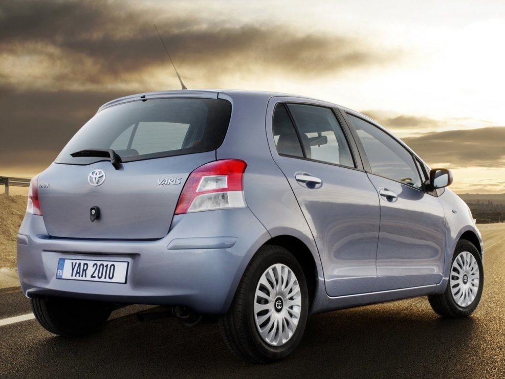 Toyota Yaris Hatchback 2010