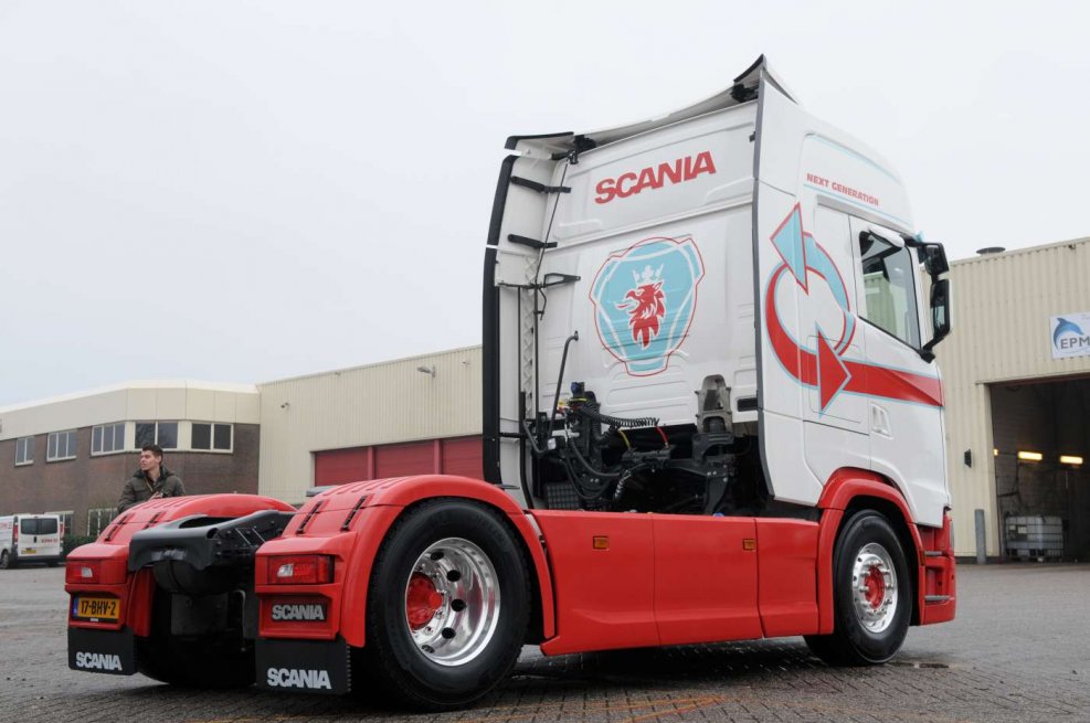 Scania s250