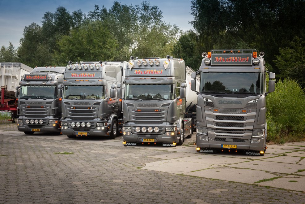 Scania s450 салон