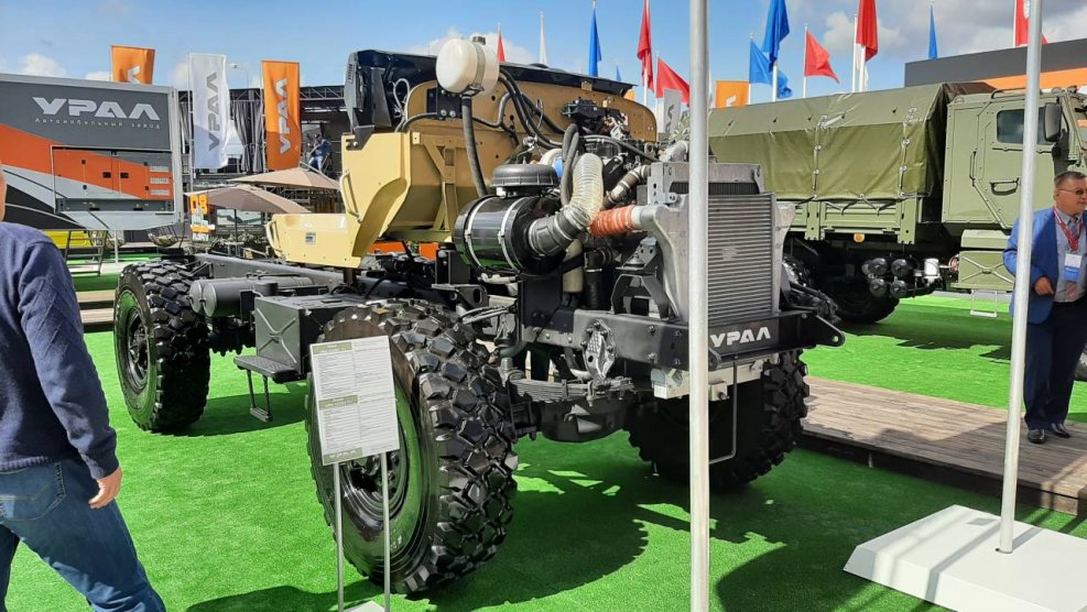 Армия 2021 шасси Урал