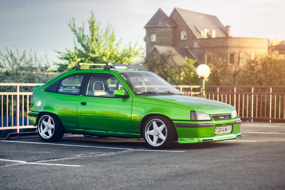 Опель Корса 5 дверный