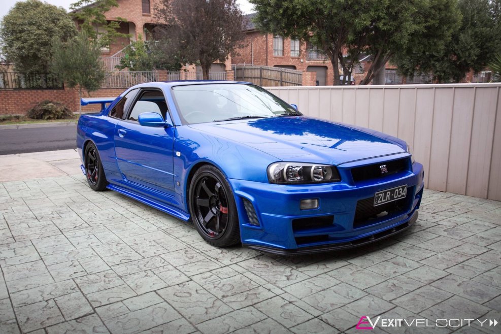 Nissan Skyline r34 gt-r