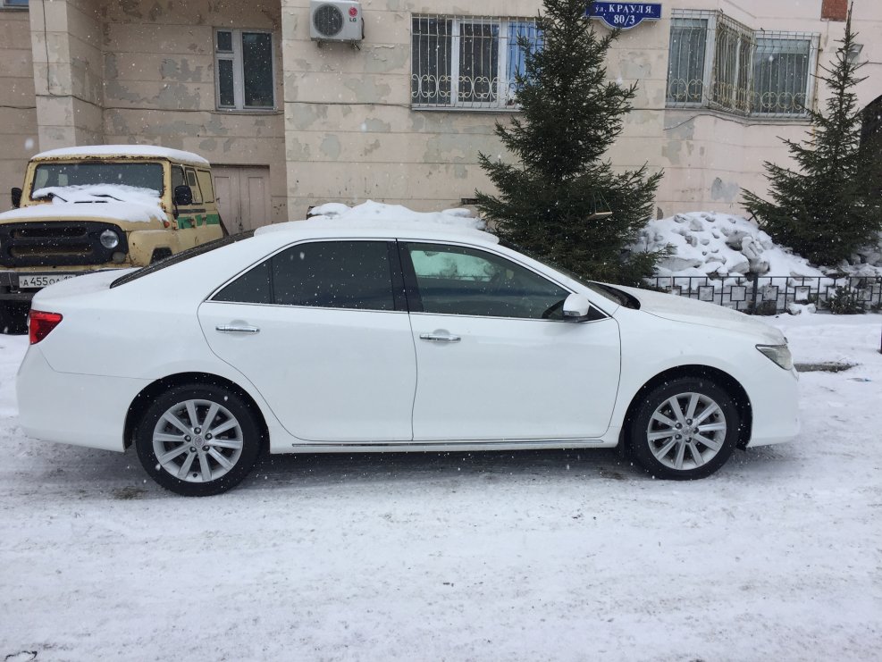 Toyota Camry Prestige+