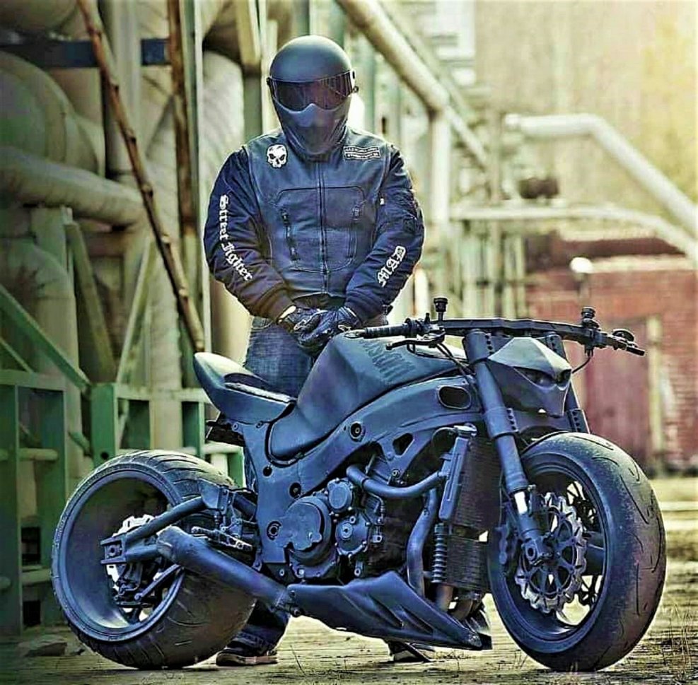 Ducati 848 Street Fighter