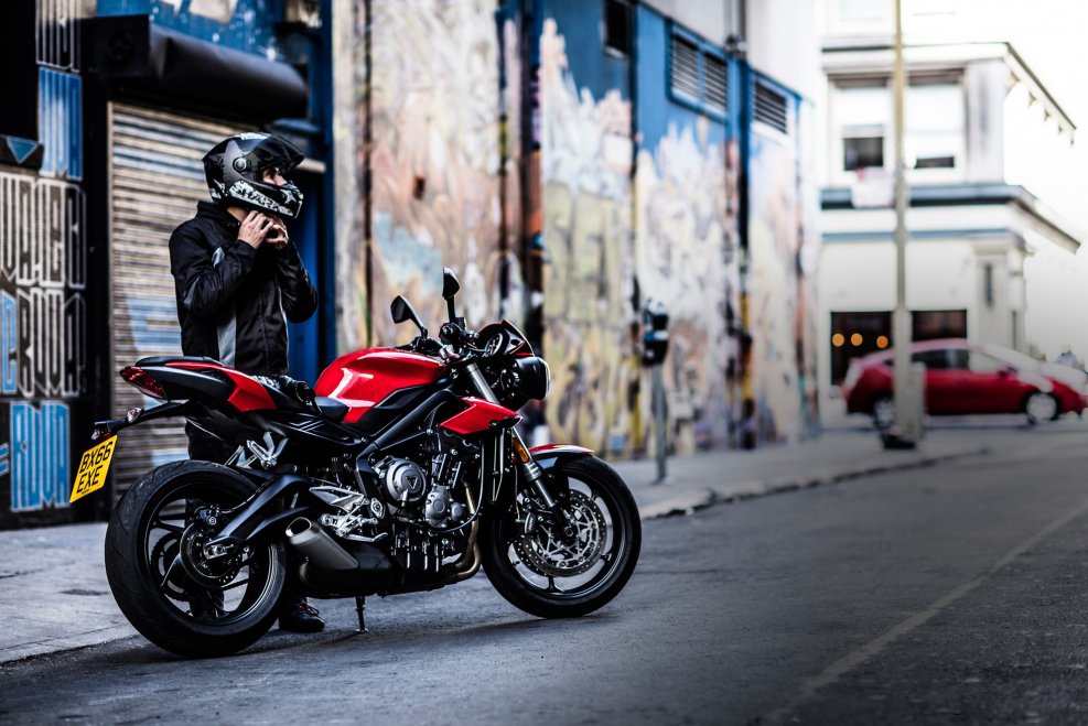 Yamaha v Max Streetfighter
