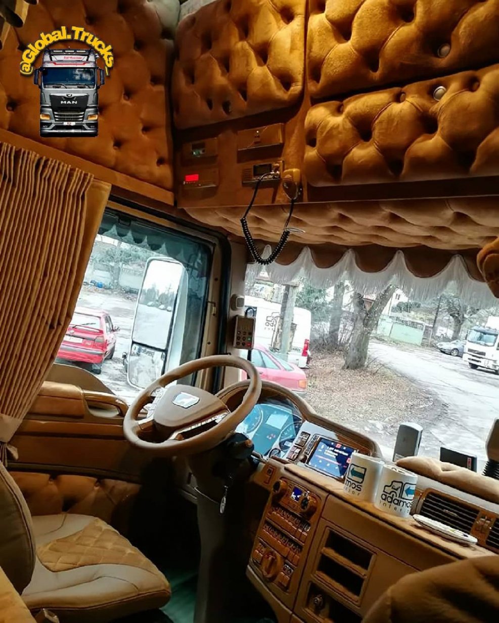 Салон фуры