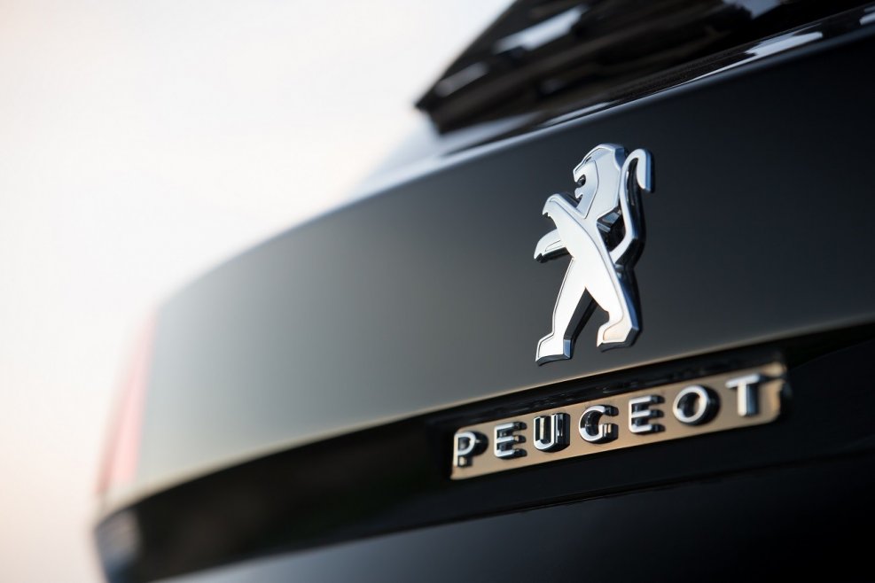 Логотип Peugeot 3008