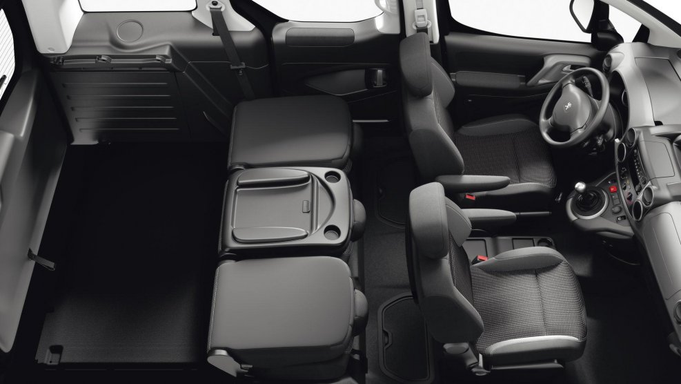 Peugeot partner Tepee 2014 салон