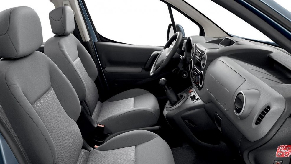 Peugeot partner 2021 салон