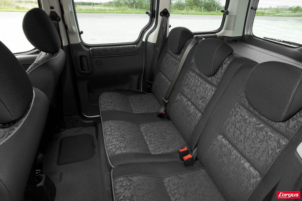 Peugeot partner m59 салон