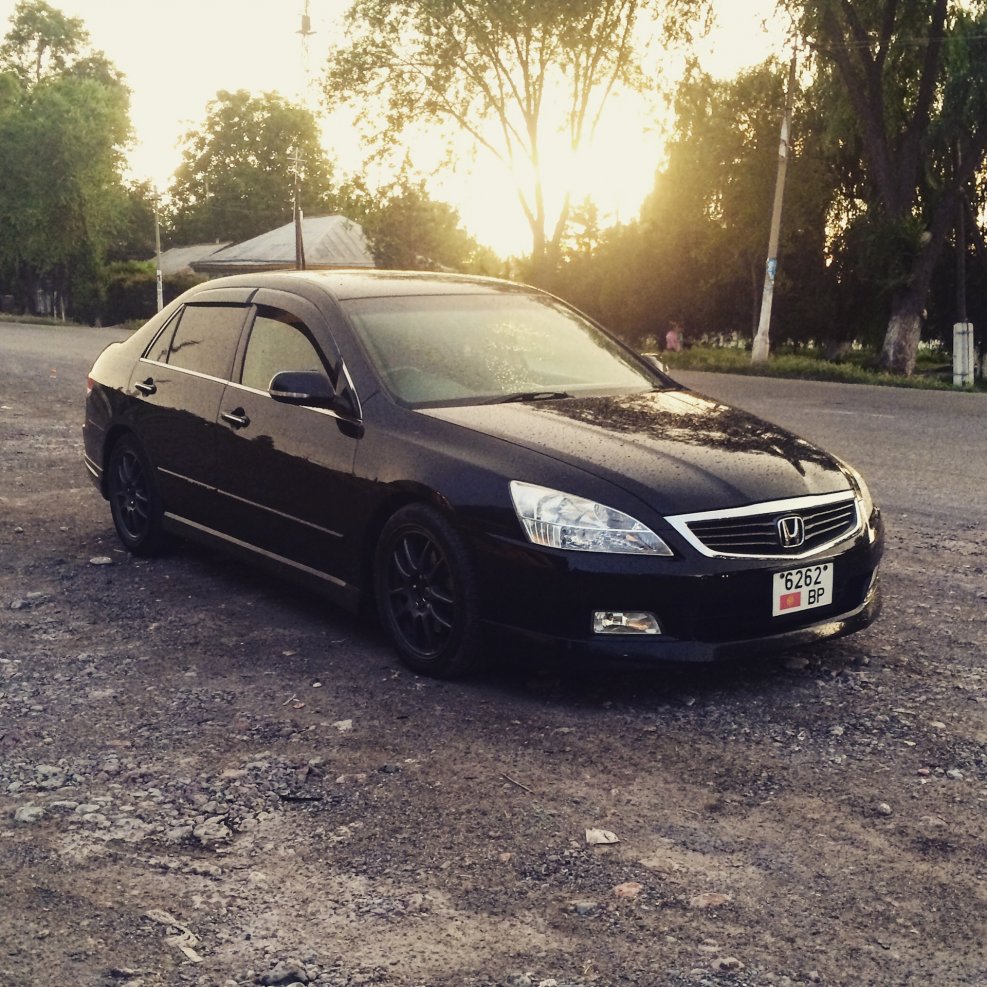 Honda inspire ua2