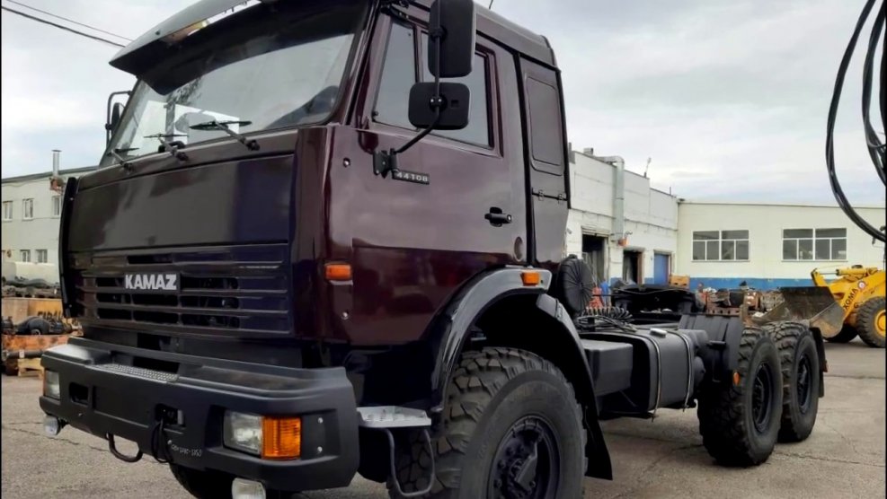 КАМАЗ 44108 тягач