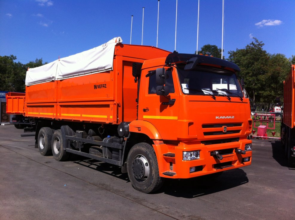 КАМАЗ 6520 зерновоз
