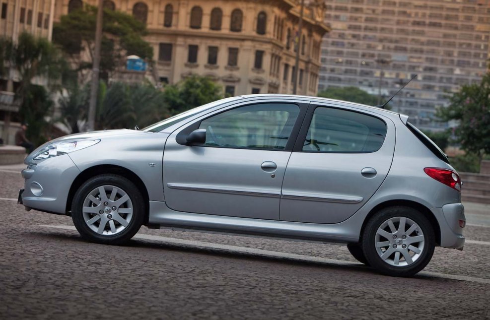 Peugeot 206 седан Tuning