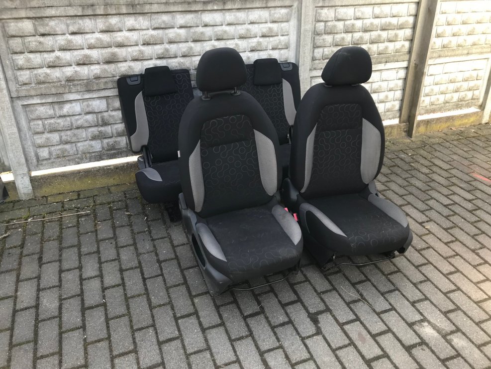 Citroen c4 сиденья